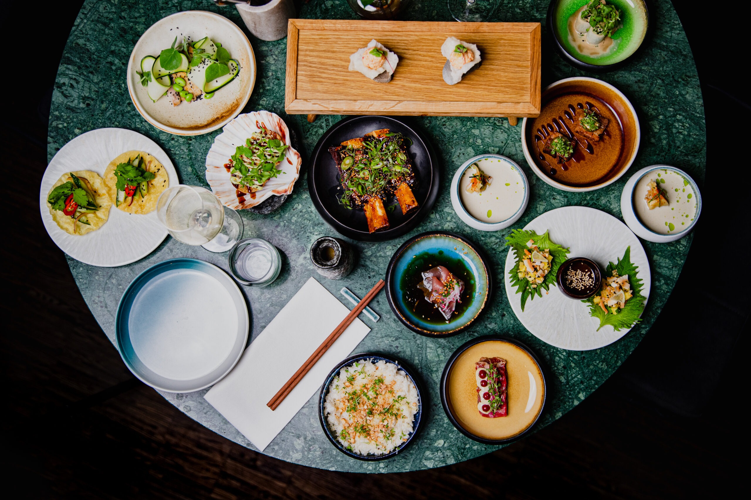 DiningSix Restaurant Keyser Social