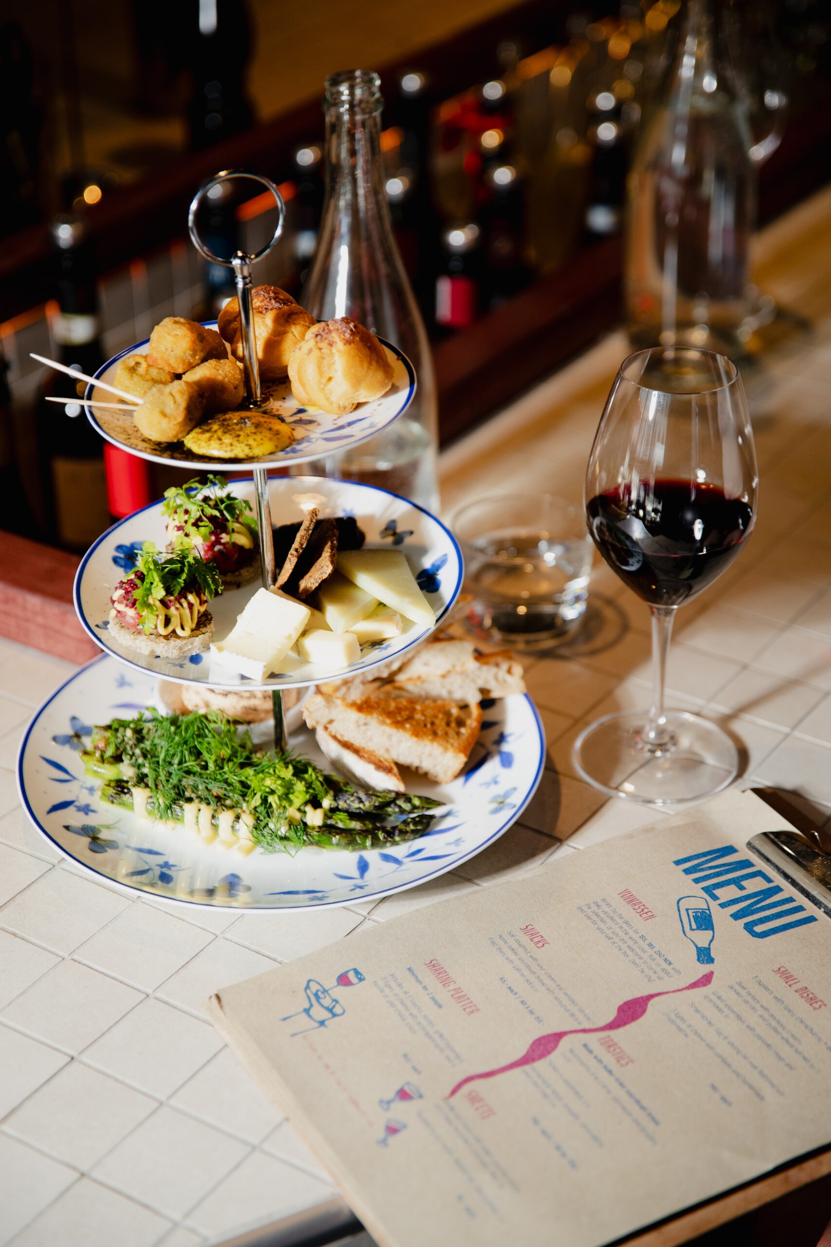 DiningSix Vinkassen