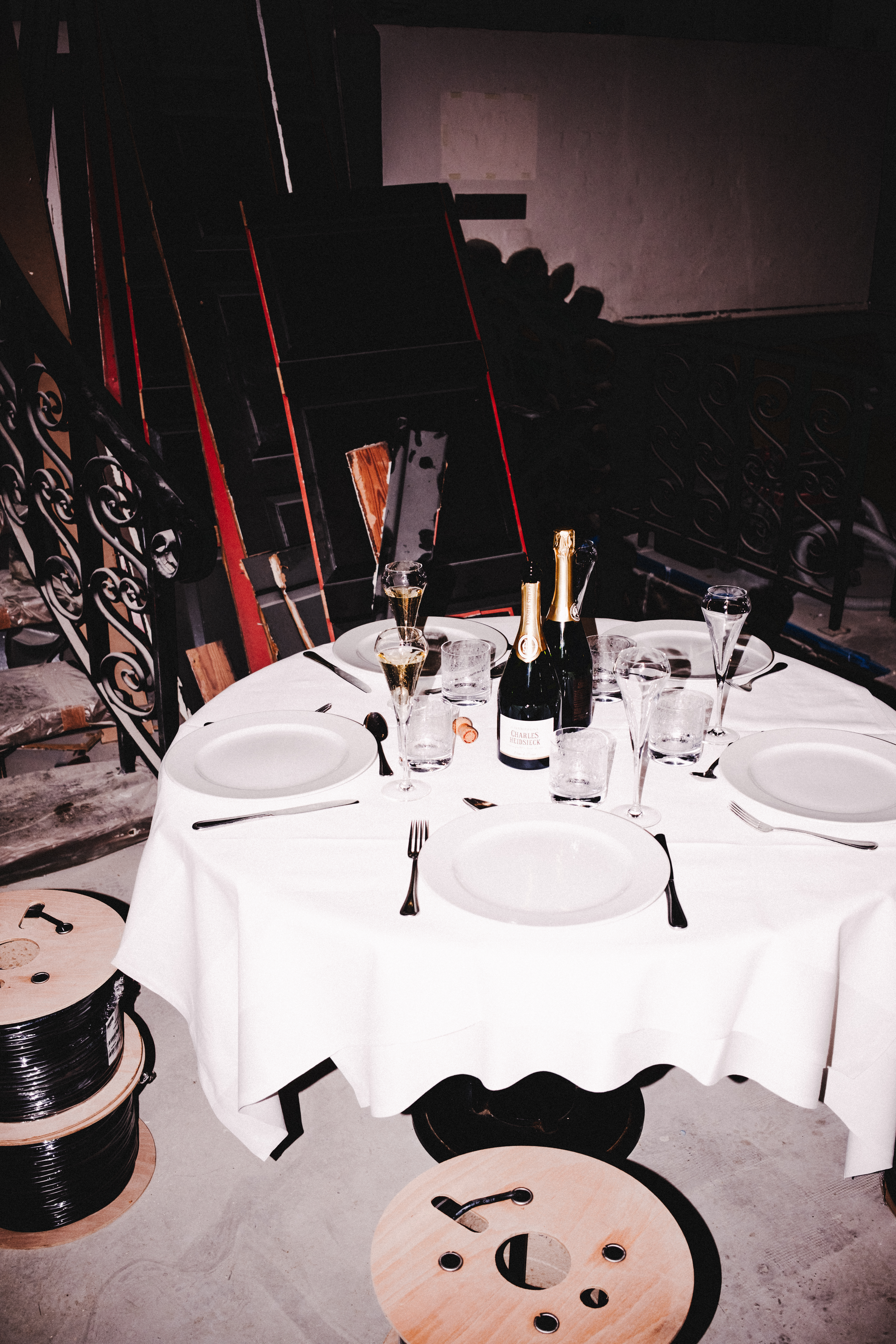 DiningSix Feed Bistro